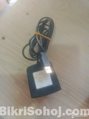 ফিংগার-প্রিন্ট স্ক্যানার।ফুল ফ্রেশ